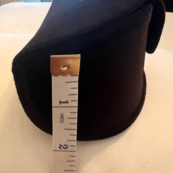 Tom Ford Soft Sided Sunglasses Case - Picture 8 of 8